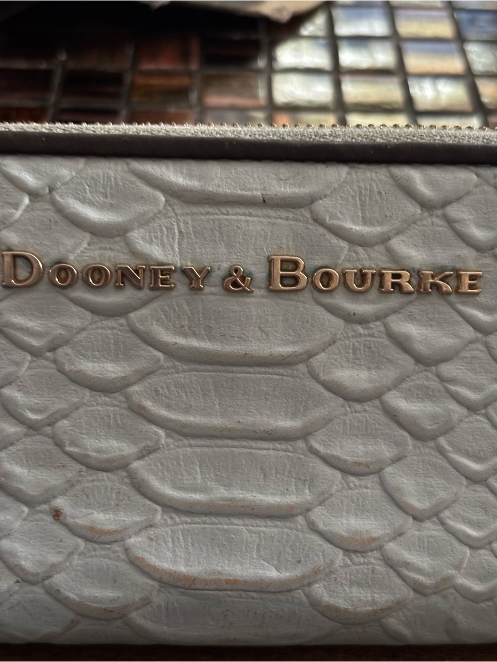 Dooney & Bourke Blue Embossed Alligator Leather -Print Zip Wallet - Picture 13 of 15